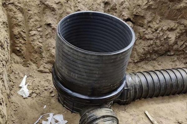 塑料檢查井井坑開挖時應符合什么要求呢？